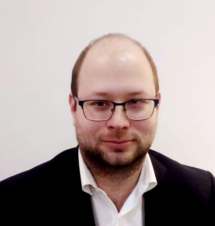 Dr. João Nascimento - Clínica Médica e Dentária de Paranhos